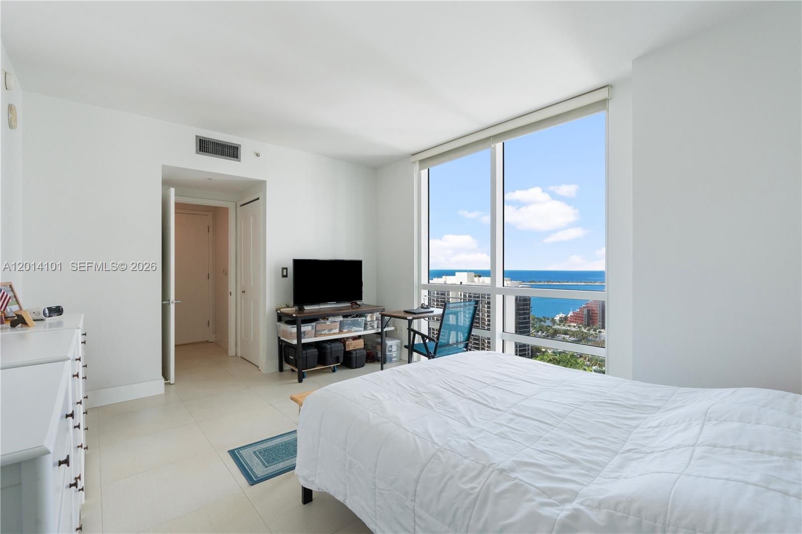 218 SE 14th Street 2208, Miami, FL 33131, Miami