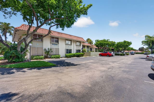 1174 NW 13th Street 242b, Boca Linda, Boca Raton, FL
