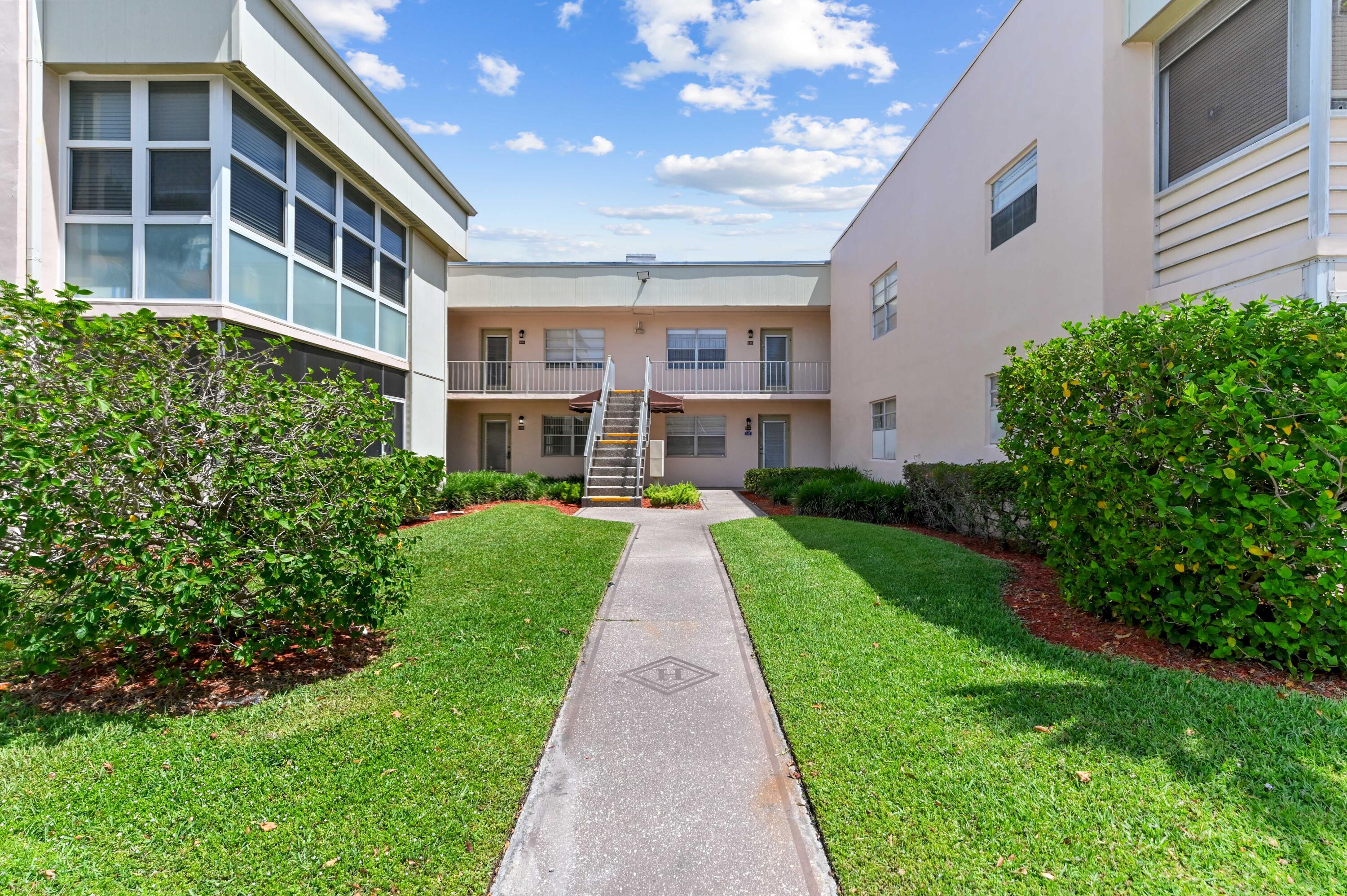 346 Capri H, Delray Beach, FL 33484, Delray Beach