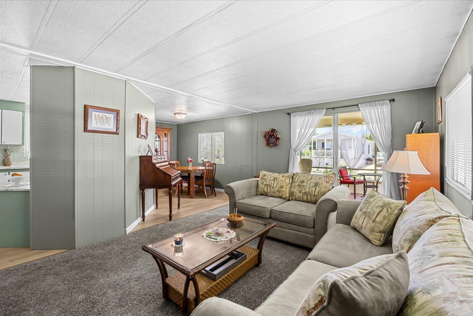 65 Manor Drive, Fort Pierce, FL 34982 photo 12