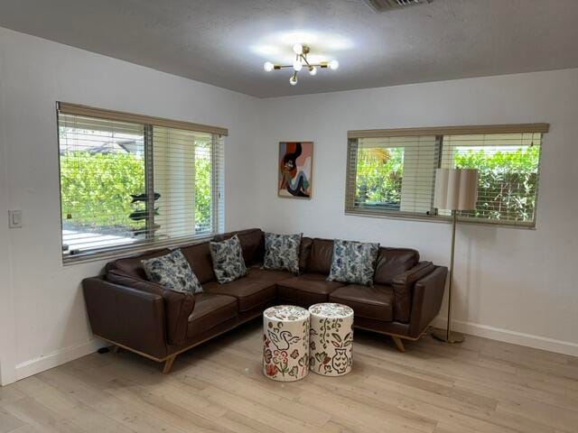 632 SW 8th Avenue — photo 3