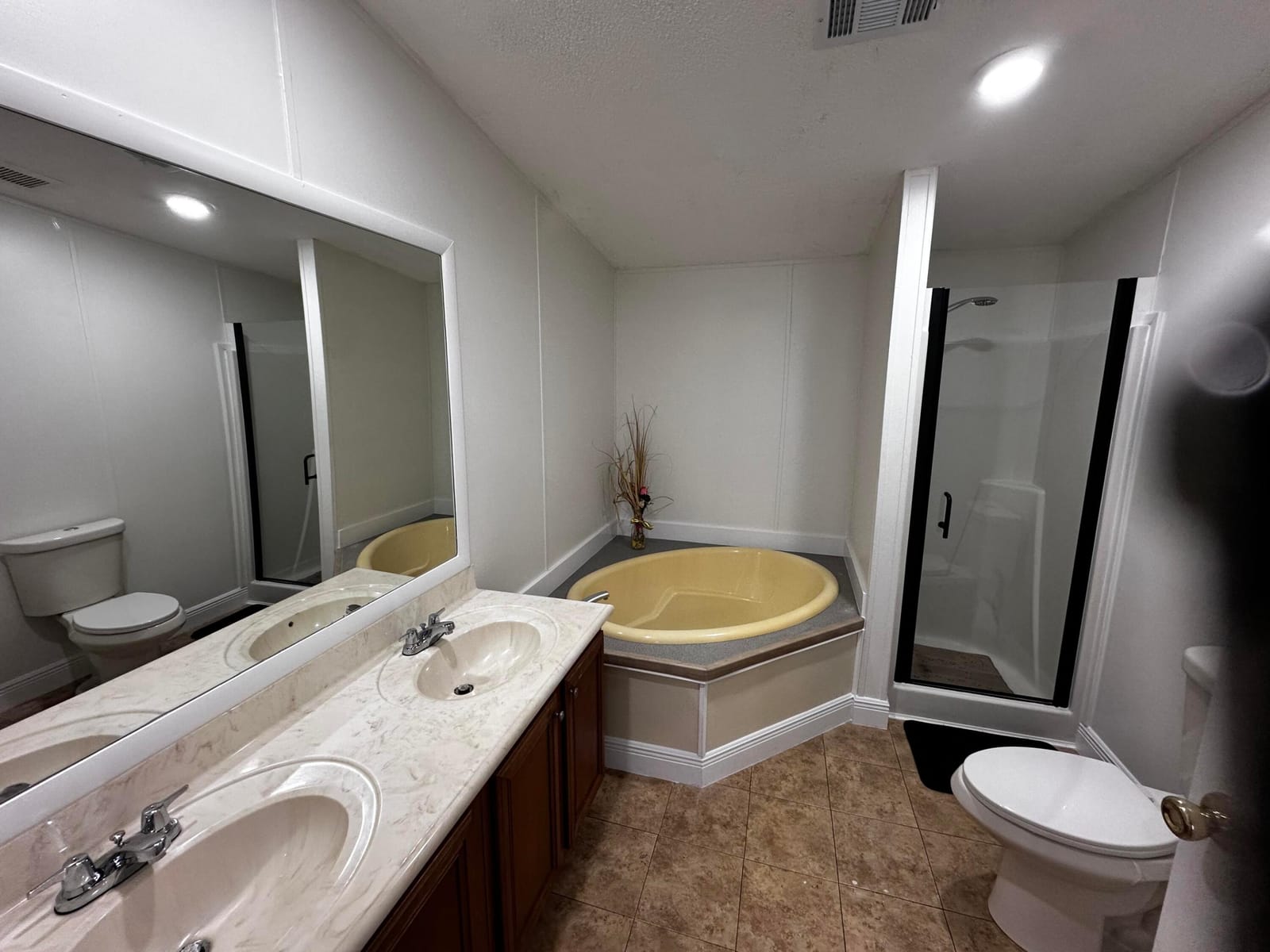 1186 SW Tropical Terrace — photo 3
