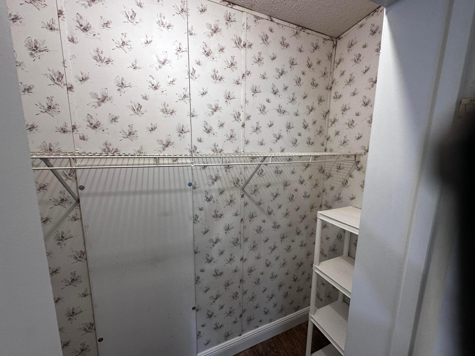 1186 SW Tropical Terrace — photo 4