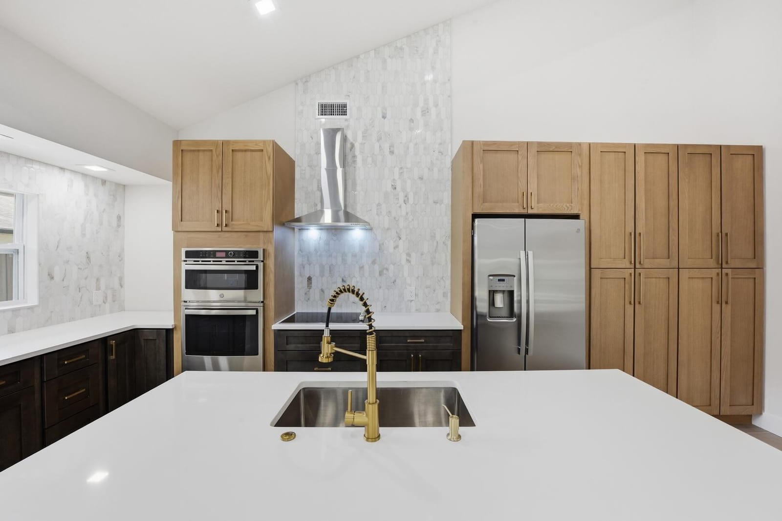 2908 NW 24th Way — photo 11