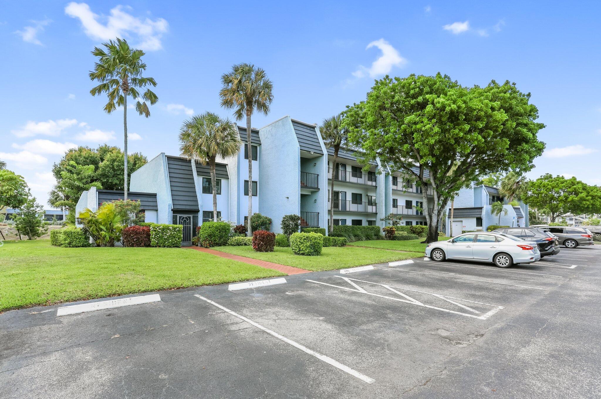 4290 Deste Court 301, Lake Worth, FL 33467, Lake Worth