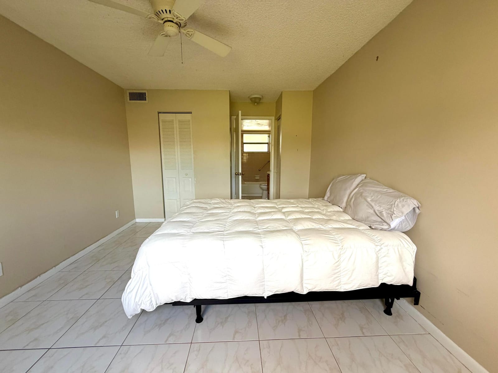 2793 NW 104th Avenue 106 — photo 9