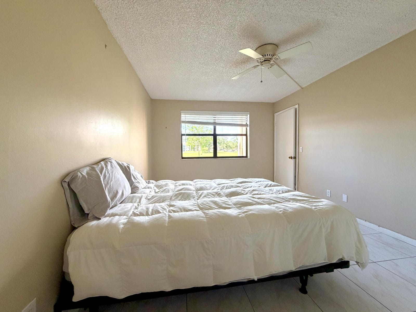 2793 NW 104th Avenue 106 — photo 10