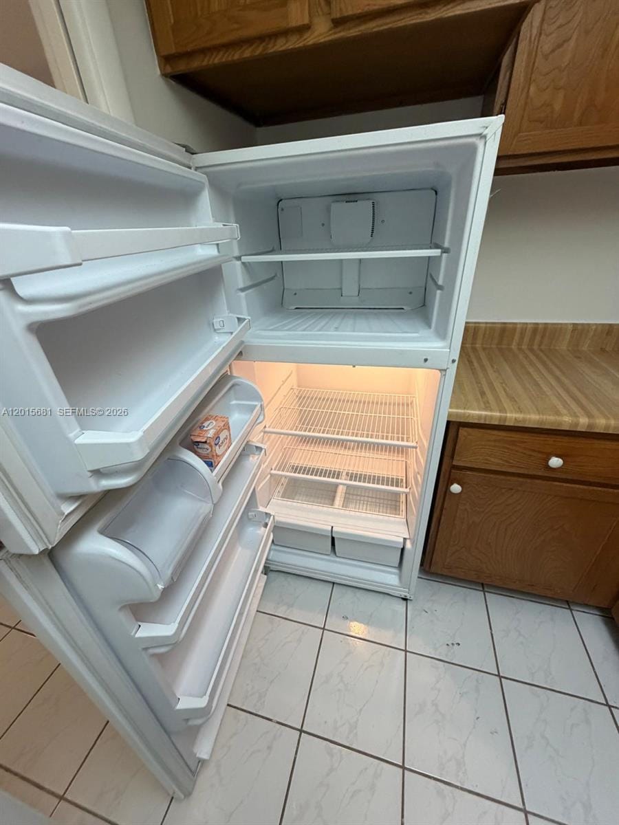 3720 Inverrary Drive 2K — photo 4