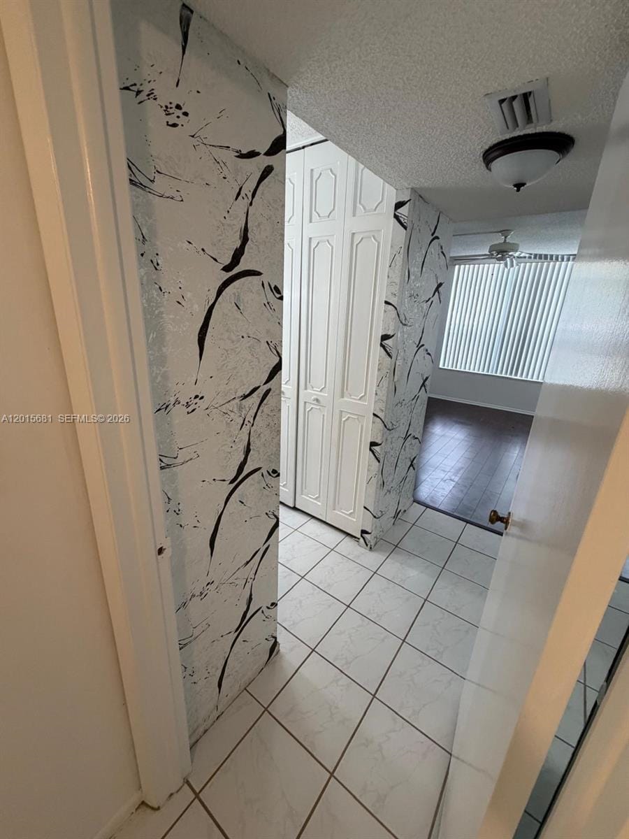 3720 Inverrary Drive 2K — photo 8