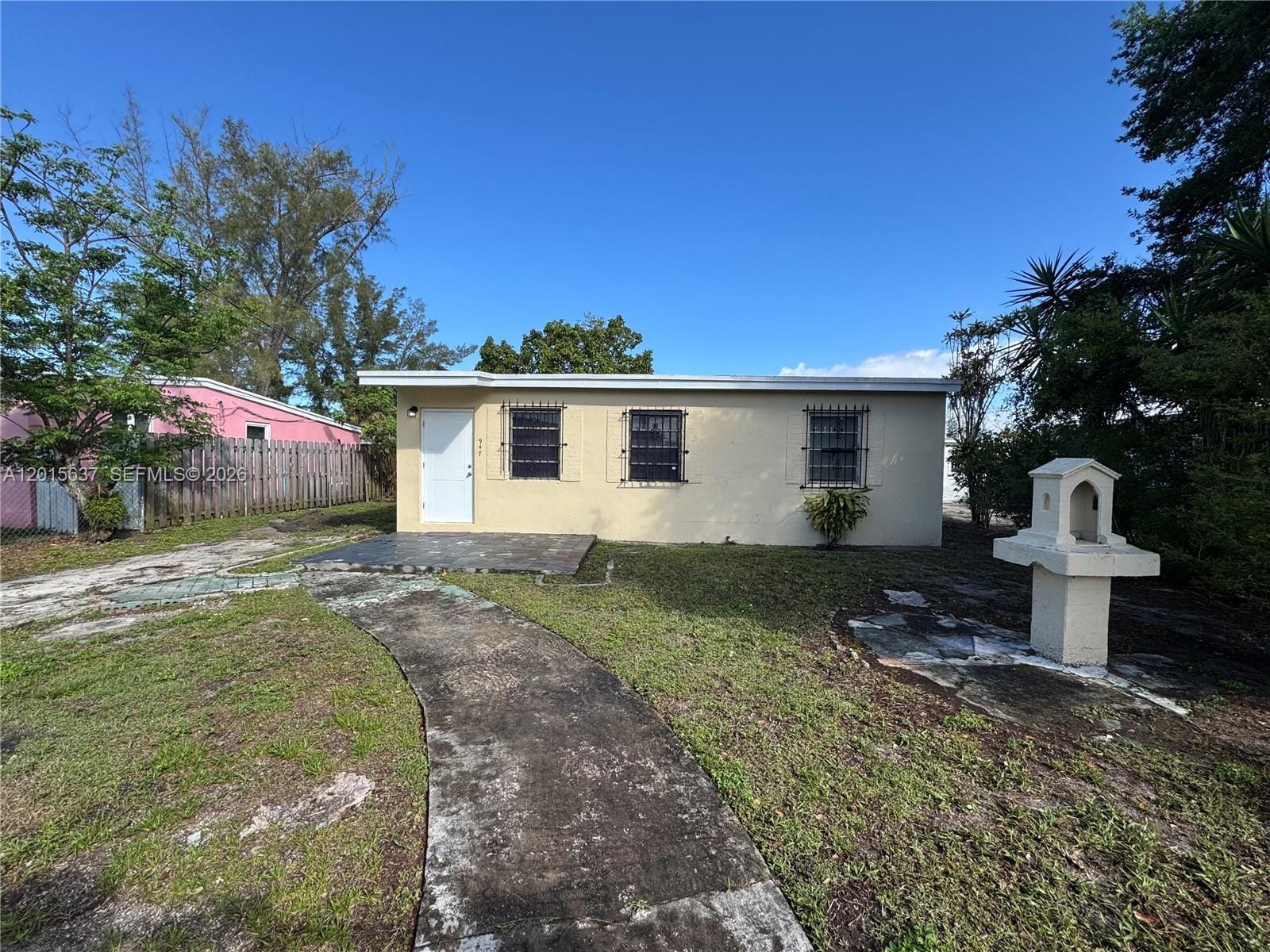 947 Burlington Street — photo 12