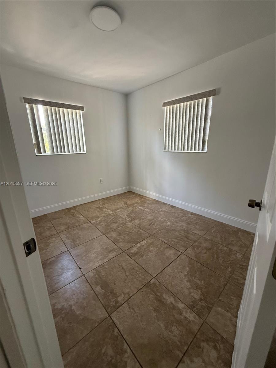 947 Burlington Street — photo 8