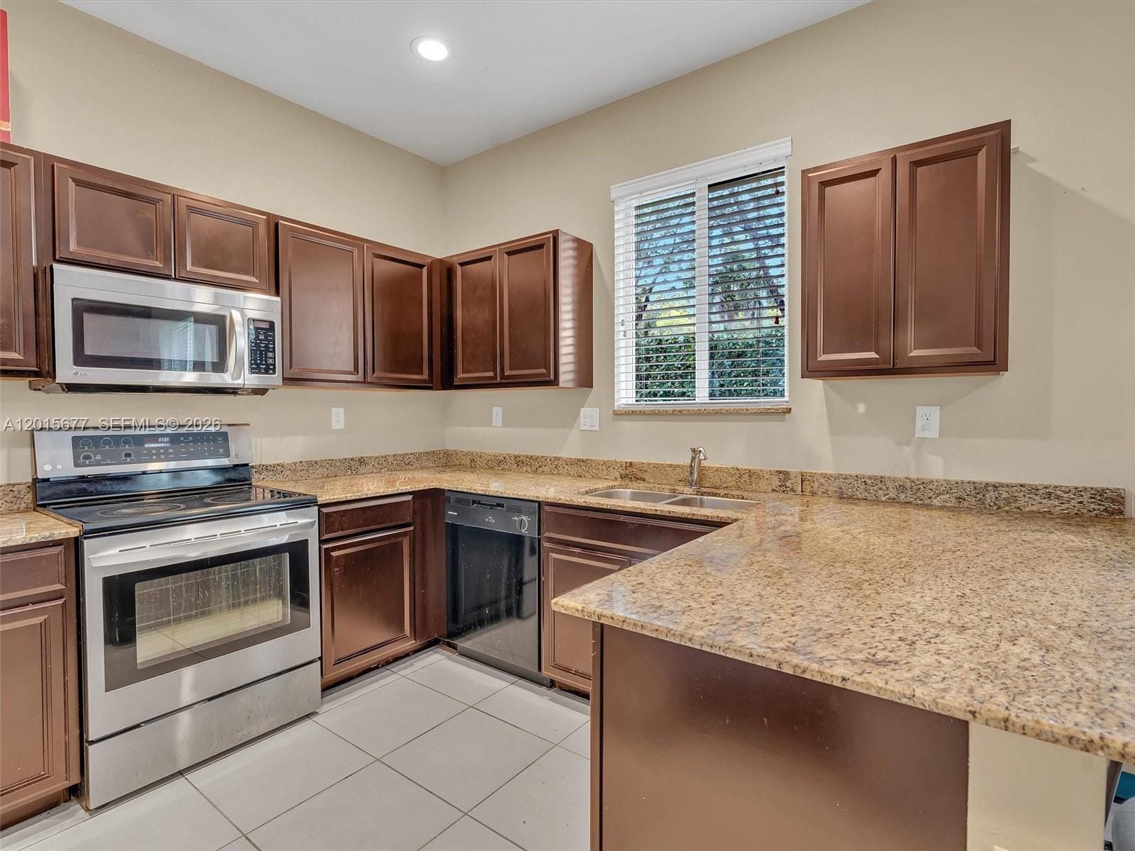 1410 NW 214th Terrace, Miami Gardens, FL 33169 photo 26