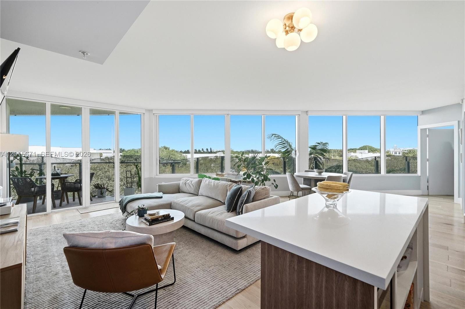 2155 Washington Court 507, Miami Beach, FL 33139 photo 2