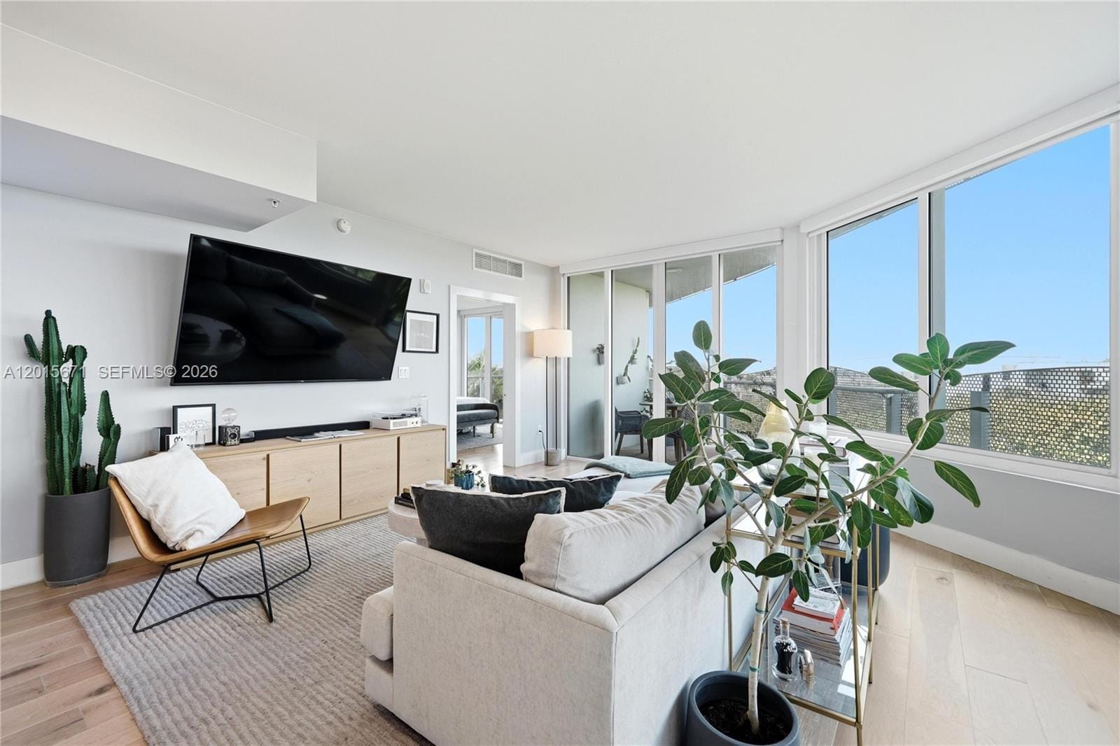 2155 Washington Court 507, Miami Beach, FL 33139 photo 7