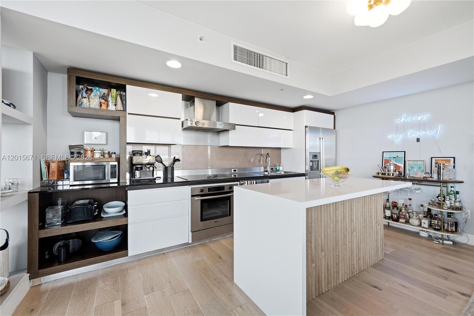 2155 Washington Court 507, Miami Beach, FL 33139 photo 8
