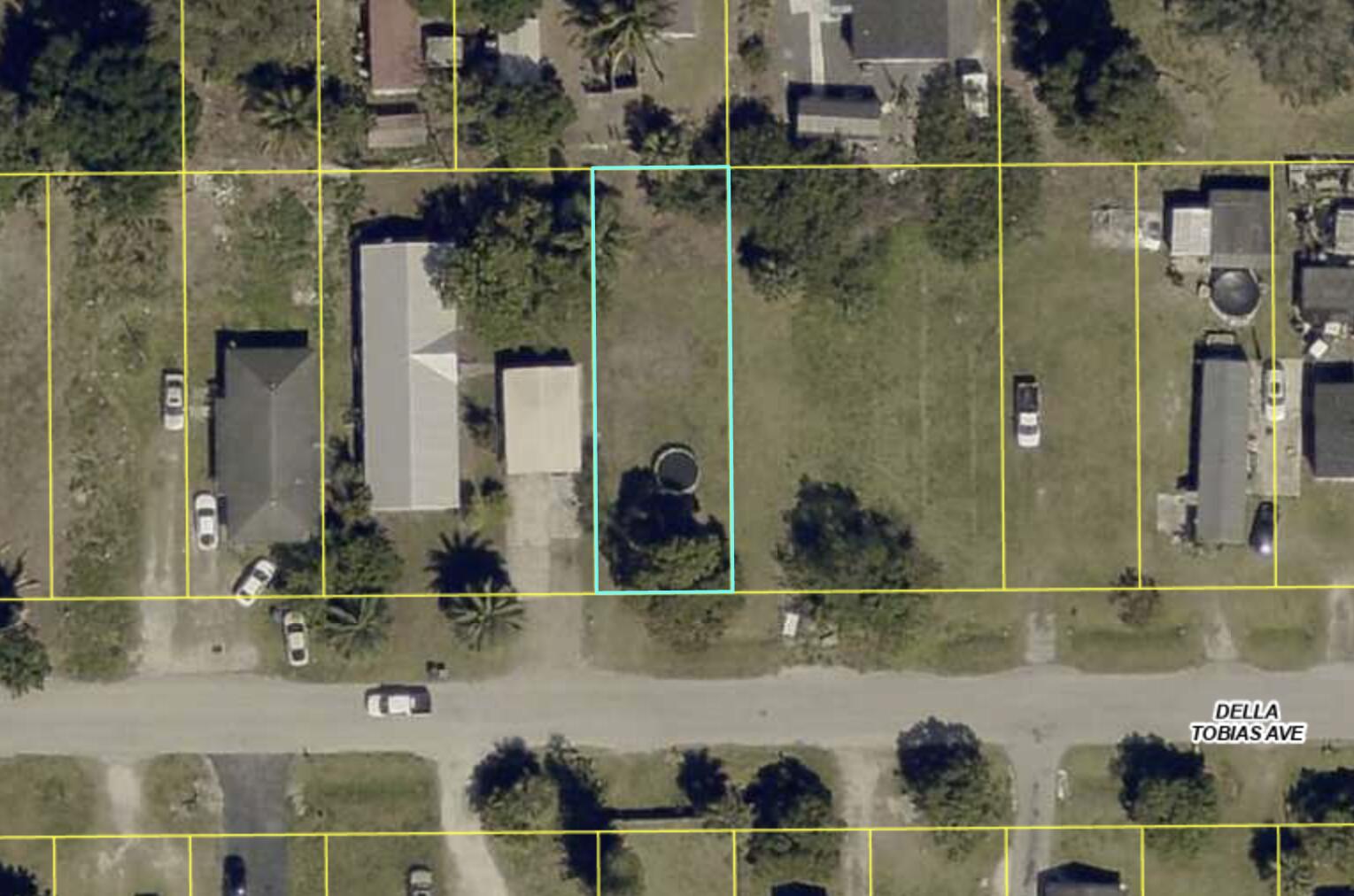 1027 Della Tobias Avenue, Clewiston, FL 33440, Clewiston