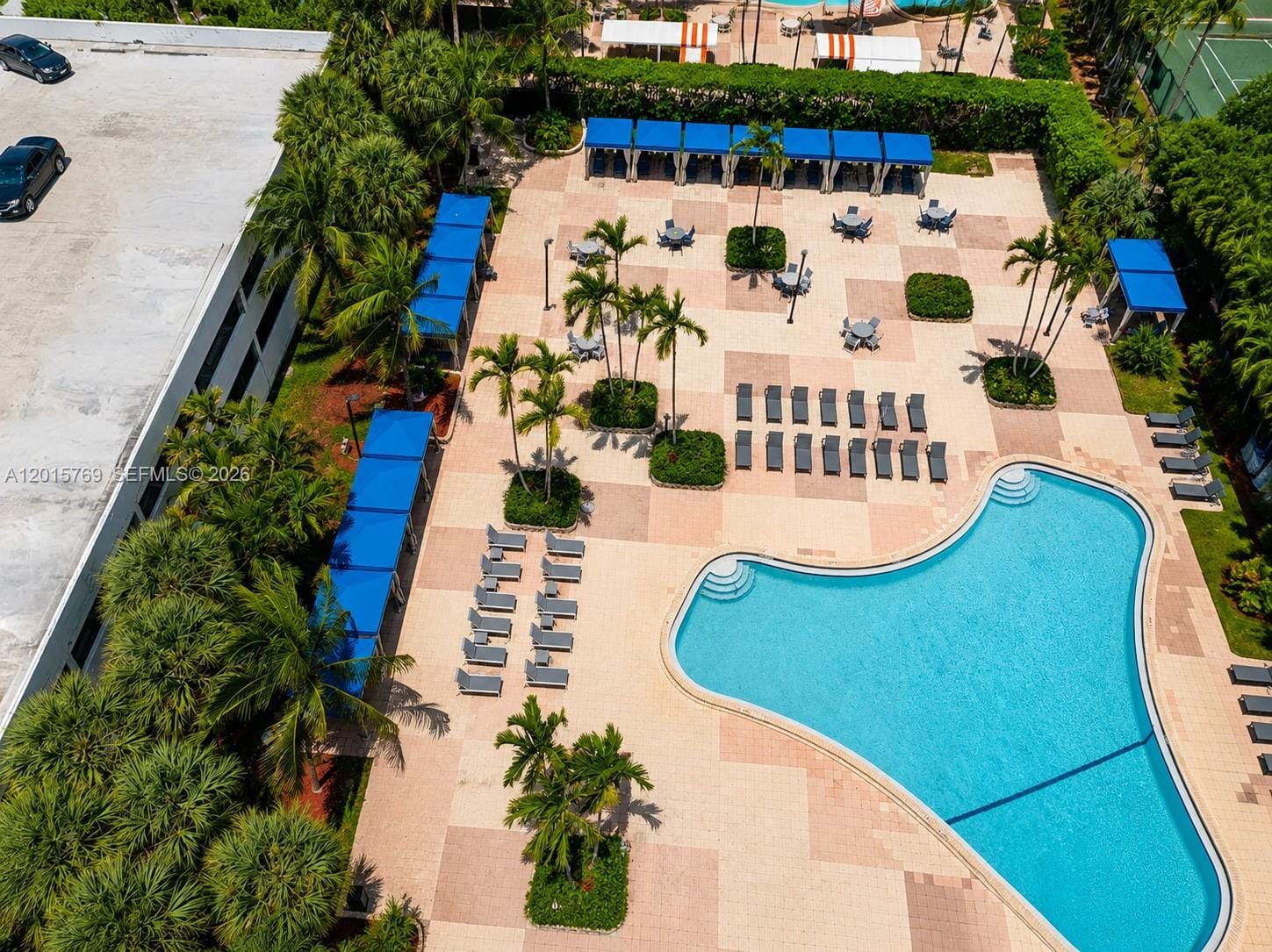 19370 Collins Avenue 902, Sunny Isles Beach, FL 33160 photo 3