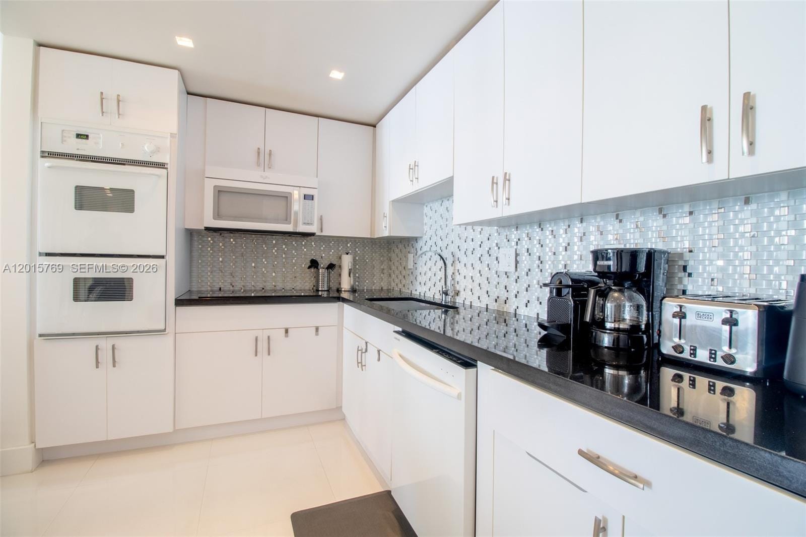 19370 Collins Avenue 902, Sunny Isles Beach, FL 33160 photo 7