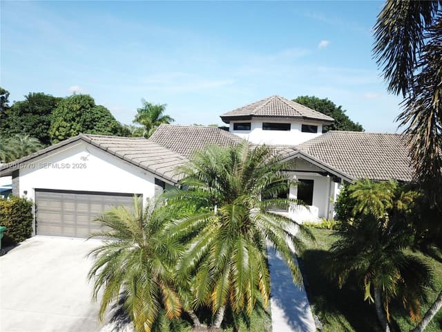 18901 SW 50th Street, Southwest Ranches, FL 33332
