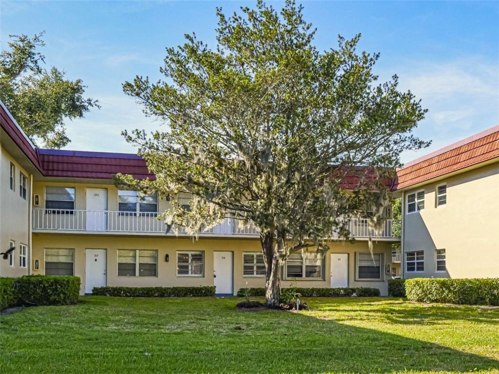 21 Pine Arbor Lane 104, Vero Beach, FL 32962, Vero Beach
