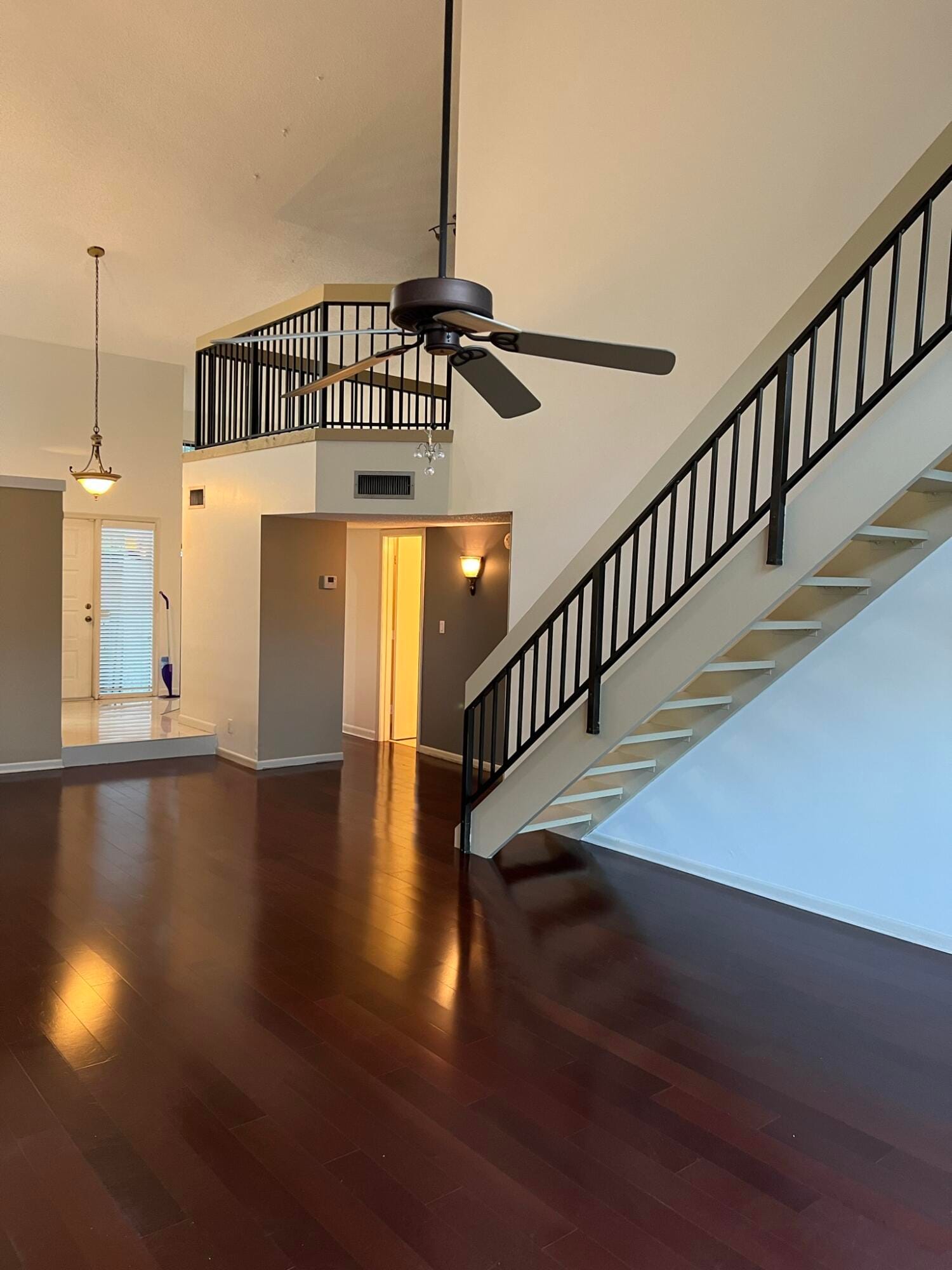 2800 S Oakland Forest Drive 2302 — photo 2