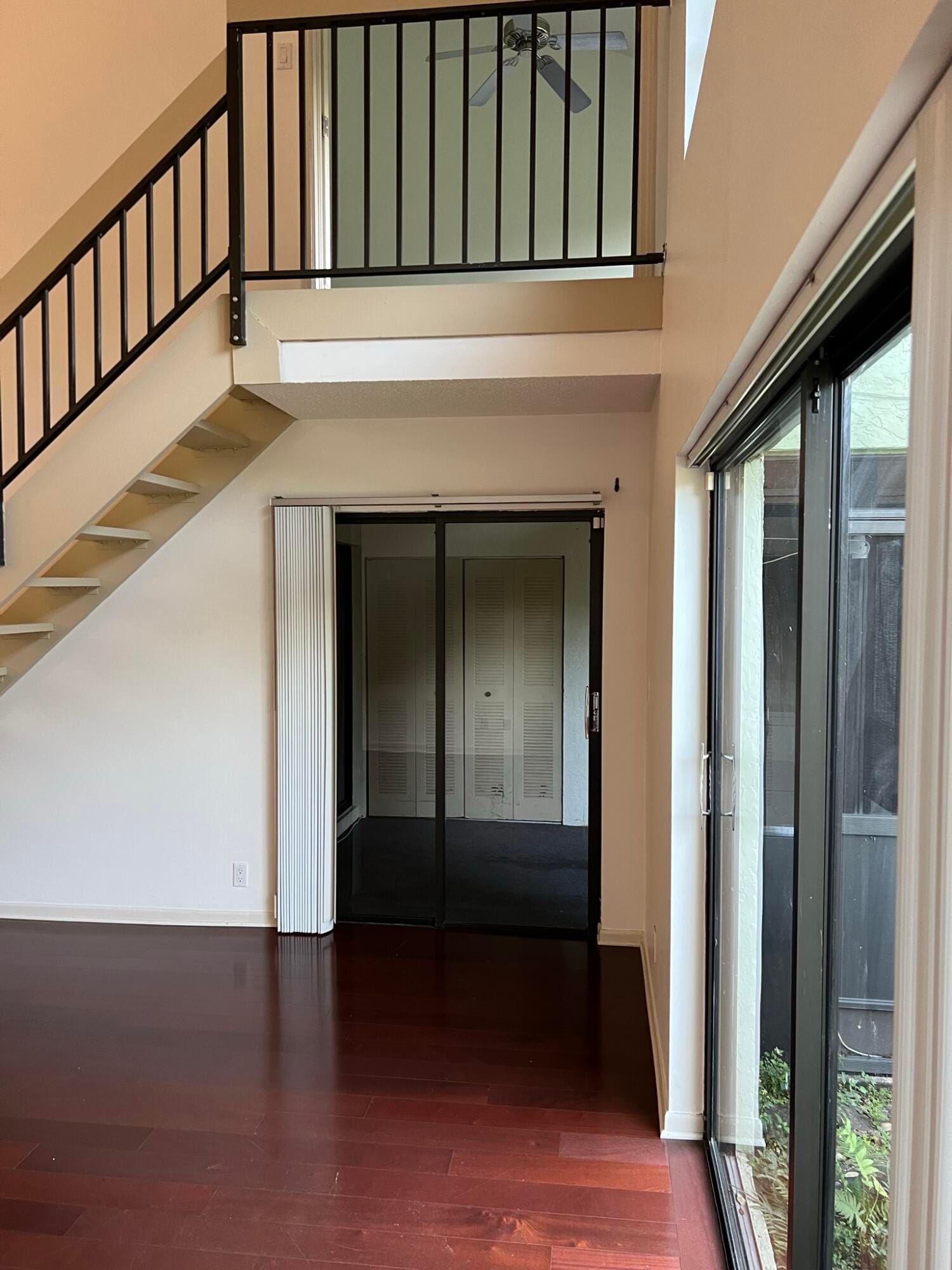 2800 S Oakland Forest Drive 2302 — photo 8