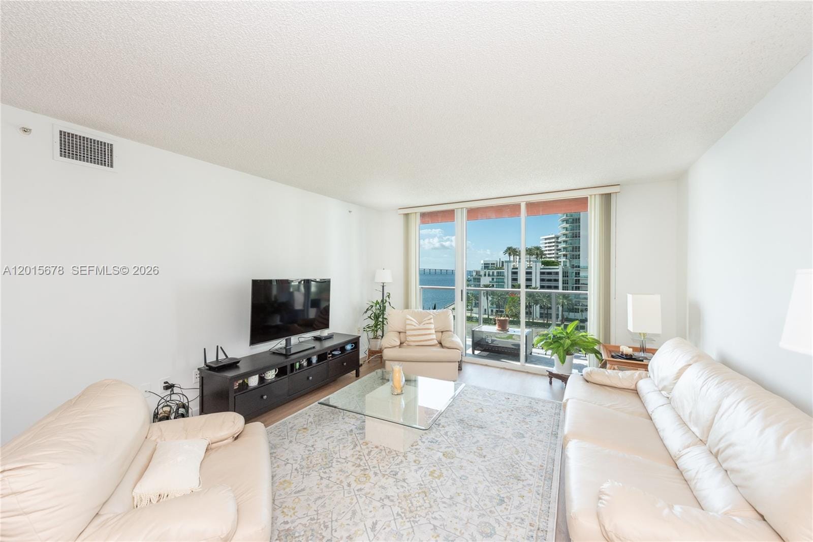 1155 Brickell Bay Drive 609, Miami, FL 33131 photo 2