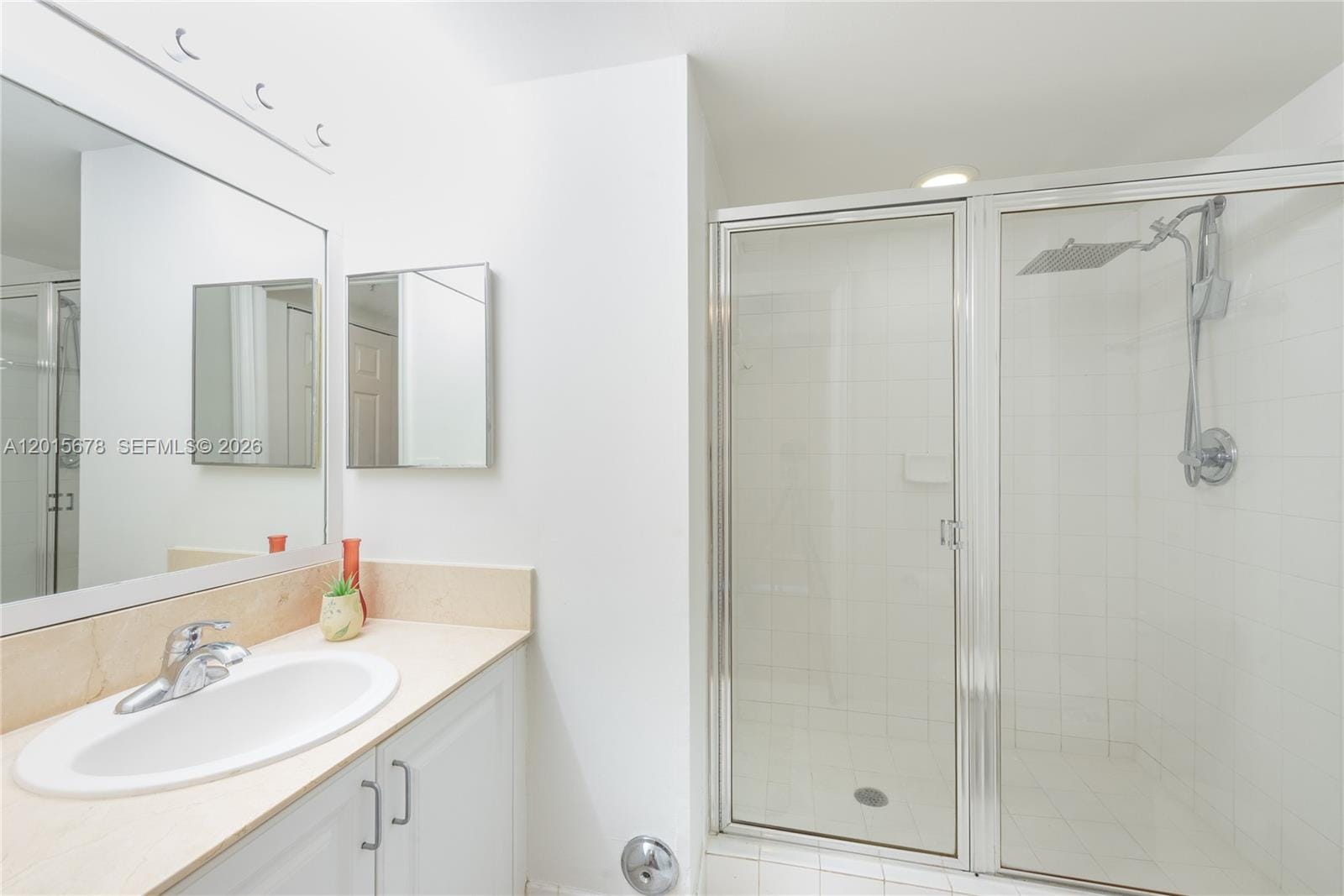 1155 Brickell Bay Drive 609, Miami, FL 33131 photo 19