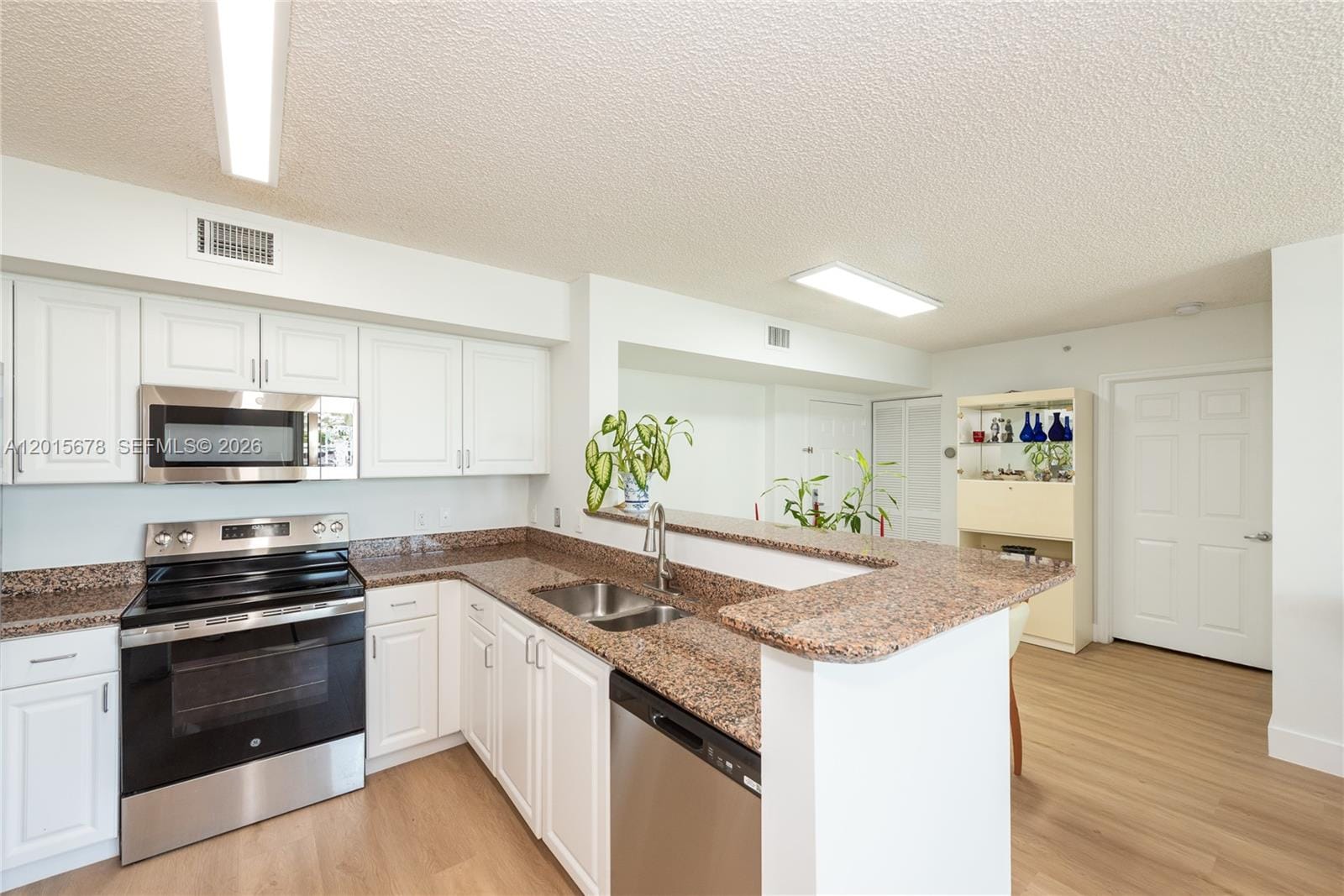 1155 Brickell Bay Drive 609, Miami, FL 33131 photo 5