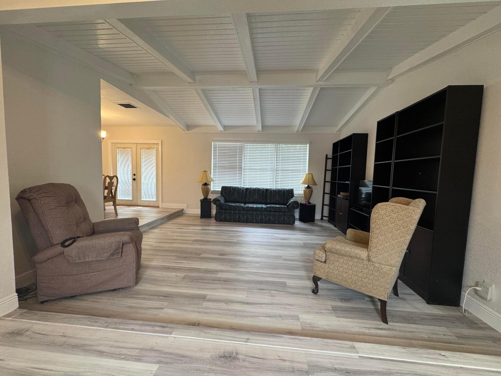 589 Cashiers Drive — photo 10