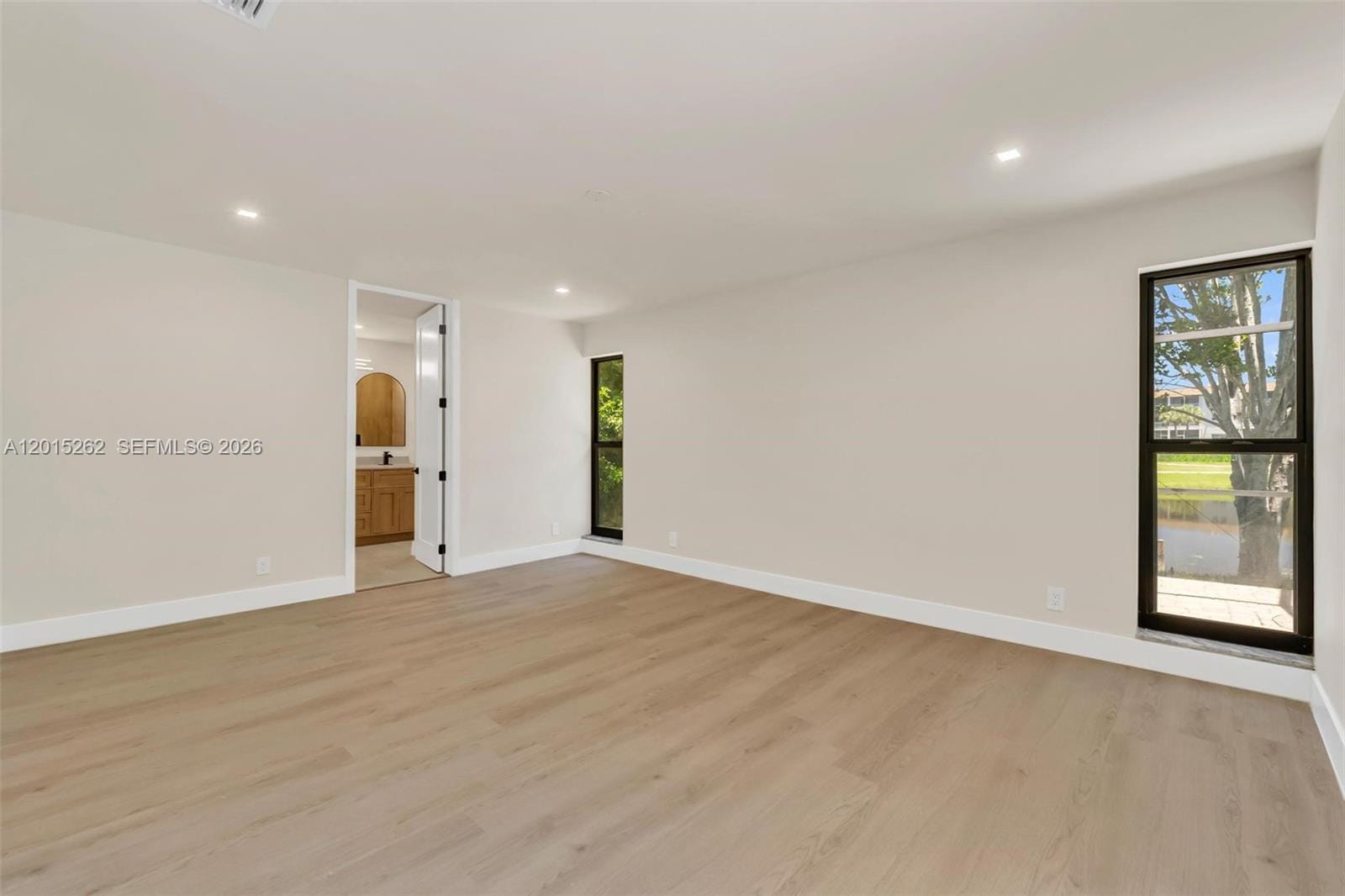 8207 SW 26th Place, Davie, FL 33328 photo 8