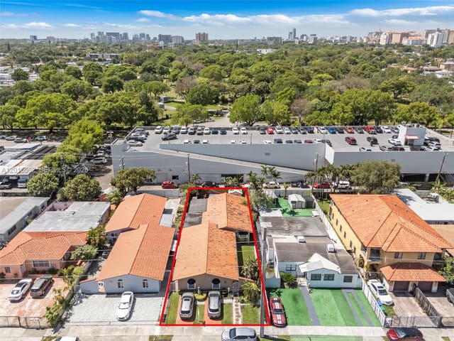 3270 SW 7th Street, Miami, FL 33135