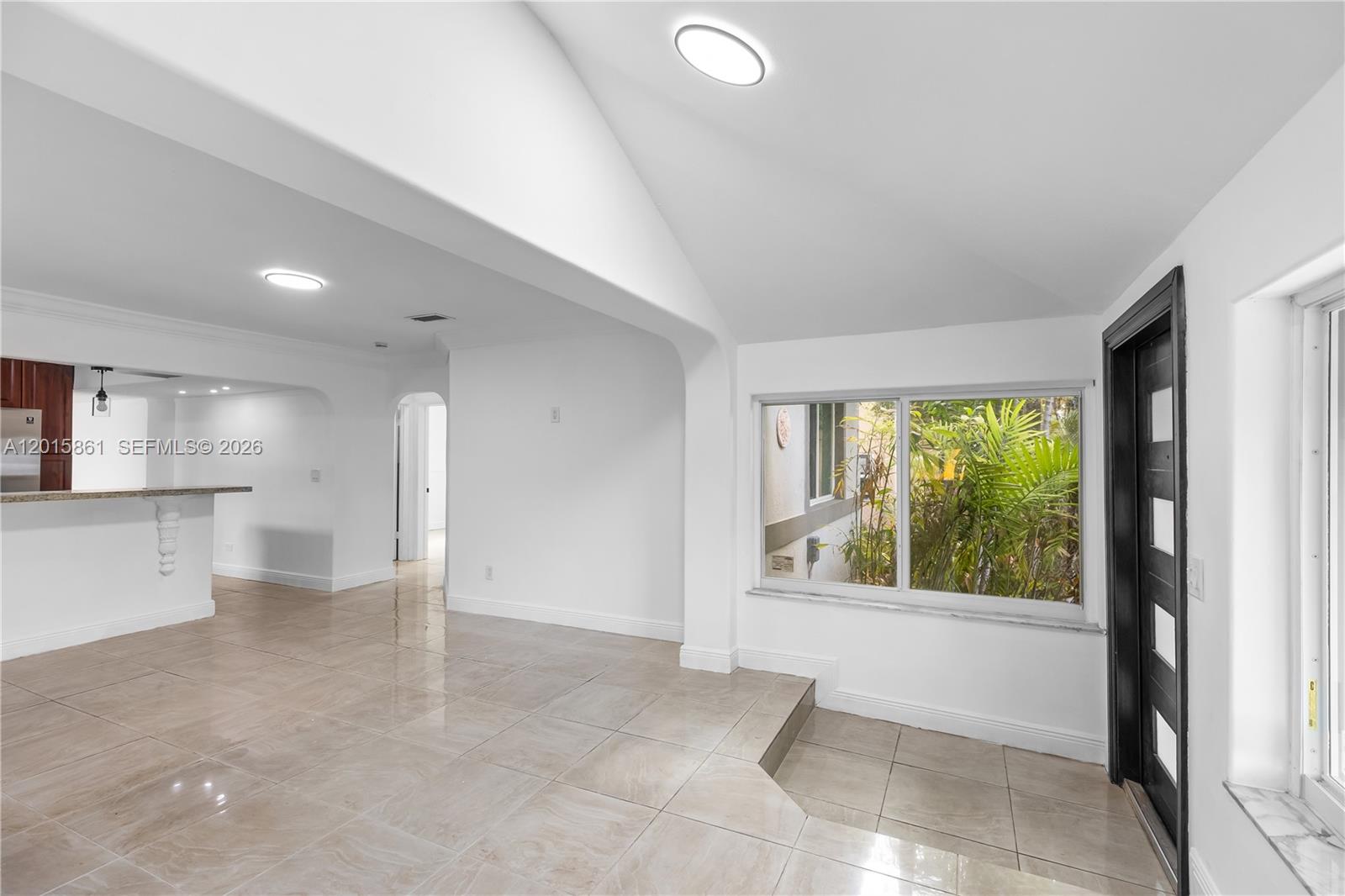 1835 SW 18th Street — photo 8