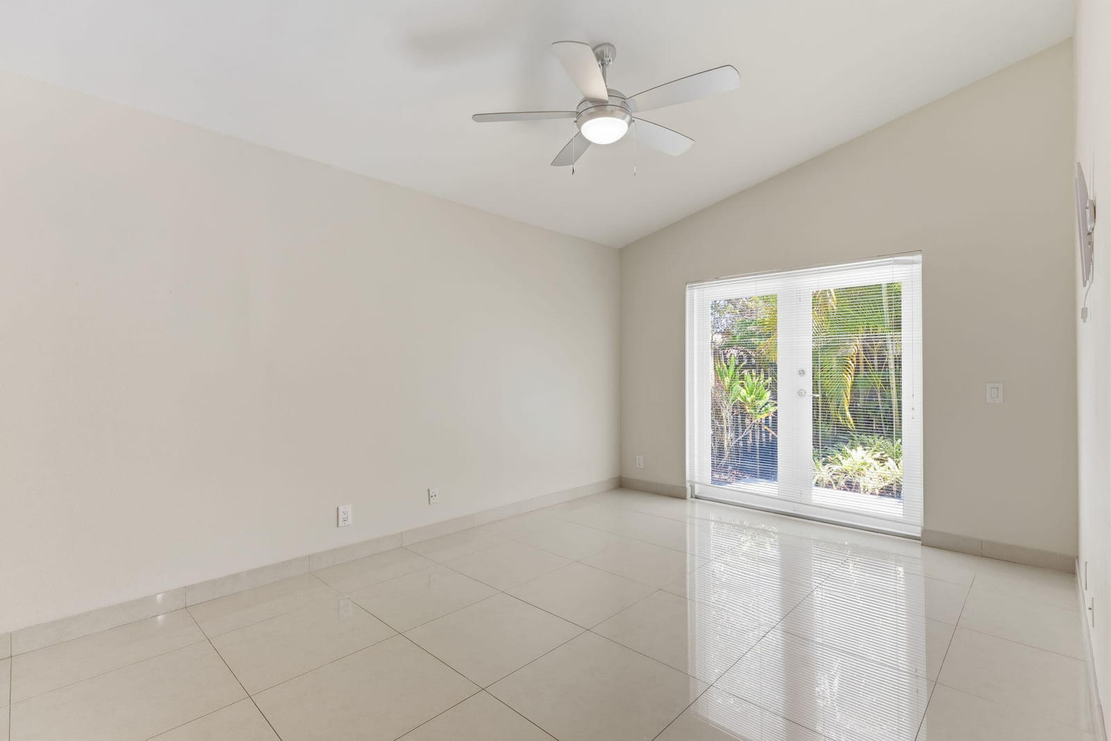 1472 Garden Road, Weston, FL 33326 photo 16