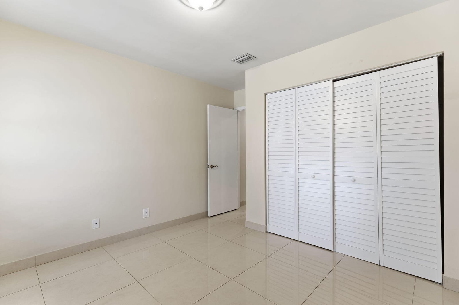 1472 Garden Road, Weston, FL 33326 photo 22