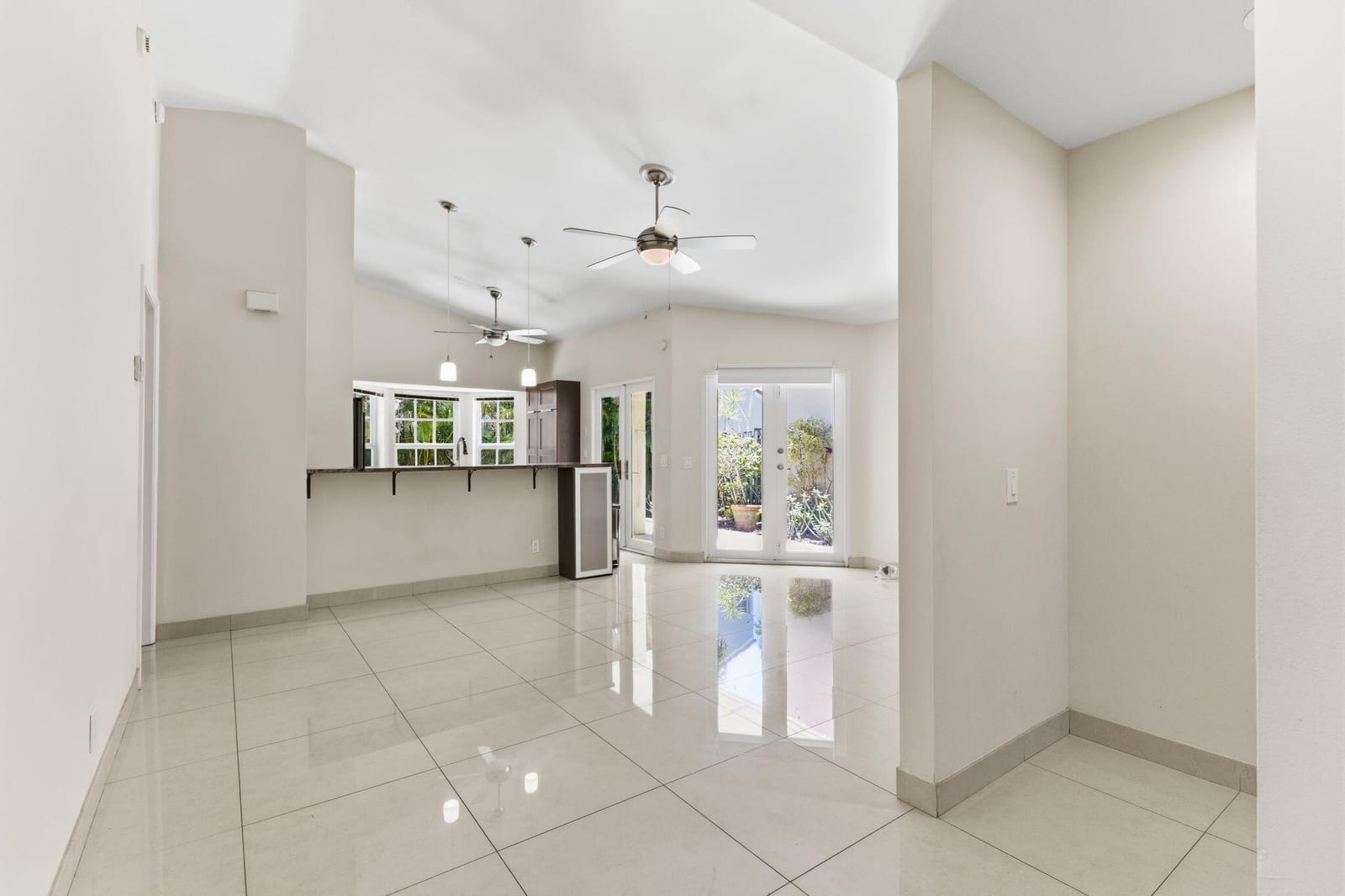 1472 Garden Road, Weston, FL 33326 photo 5