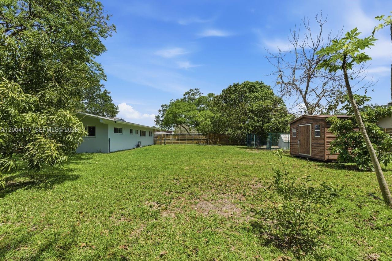 9870 SW 96th Street, Miami, FL 33176 photo 27