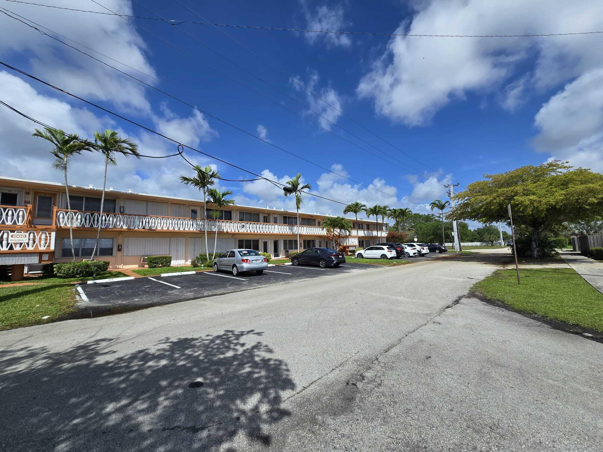 1000 SW 10th Avenue SW 19p, Hallandale Beach, FL 33009, Hallandale Beach