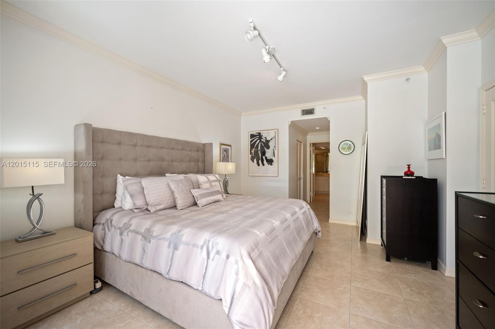 888 Brickell Key Drive 609, Miami, FL 33131 photo 13