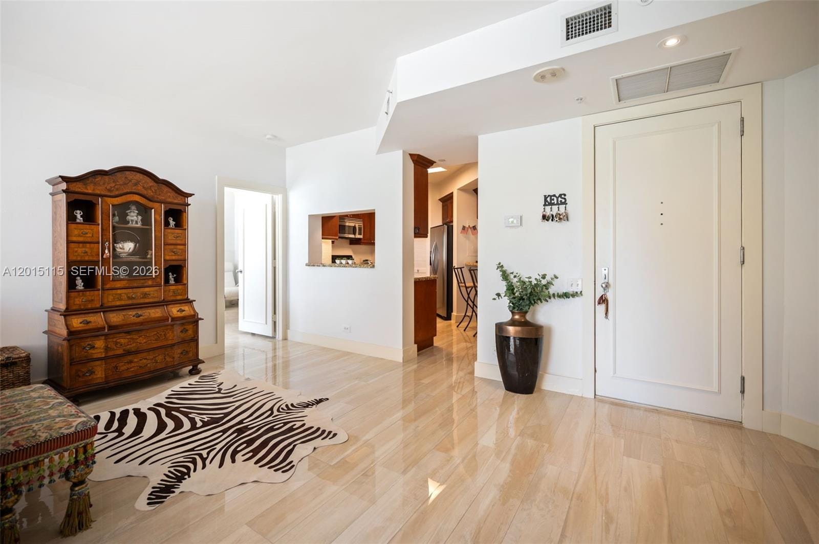 888 Brickell Key Drive 609, Miami, FL 33131 photo 5