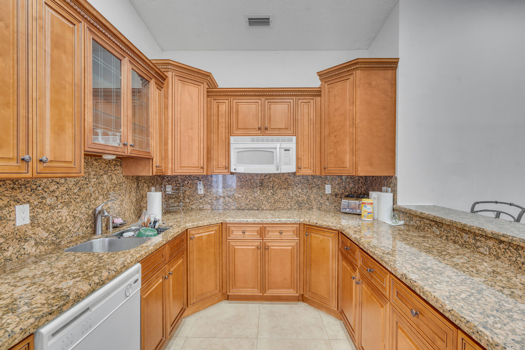 3343 NW 79th Way — photo 9