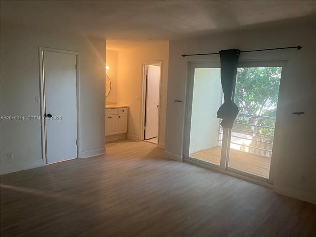 5952 NW 25th Place 234, Sunrise, FL 33313