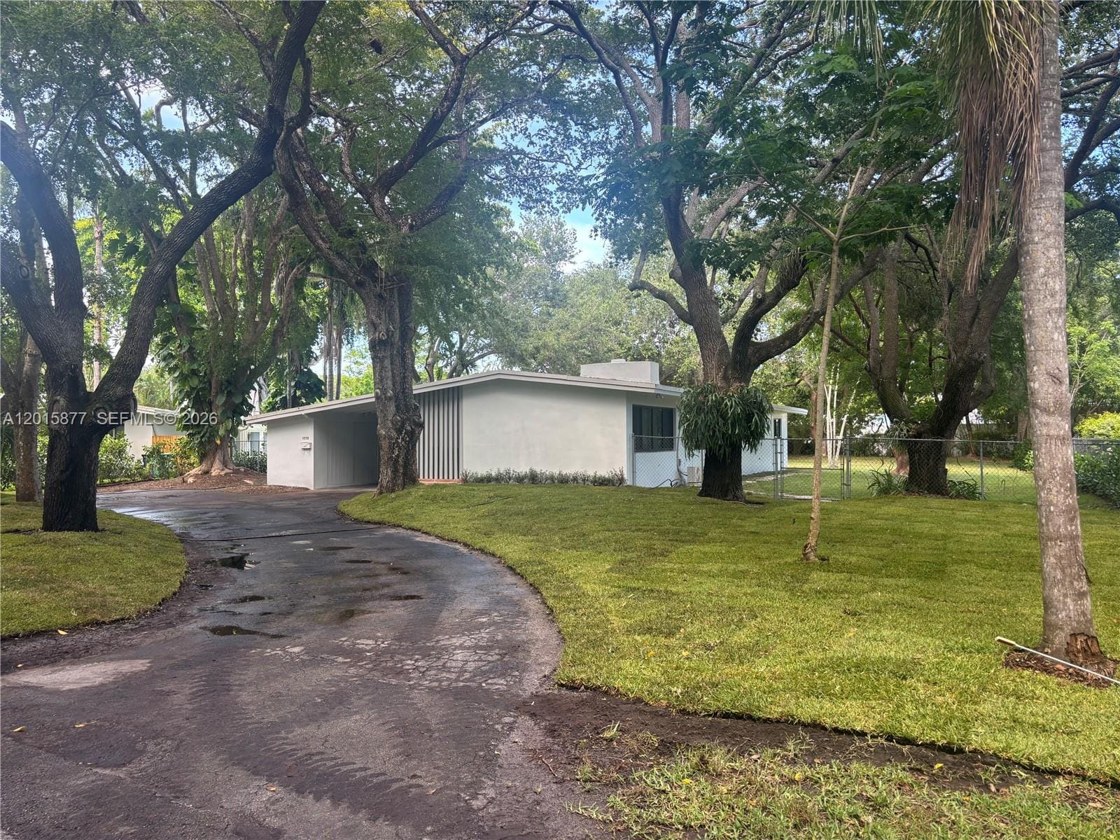 12725 SW 80th Avenue, Pinecrest, FL 33156