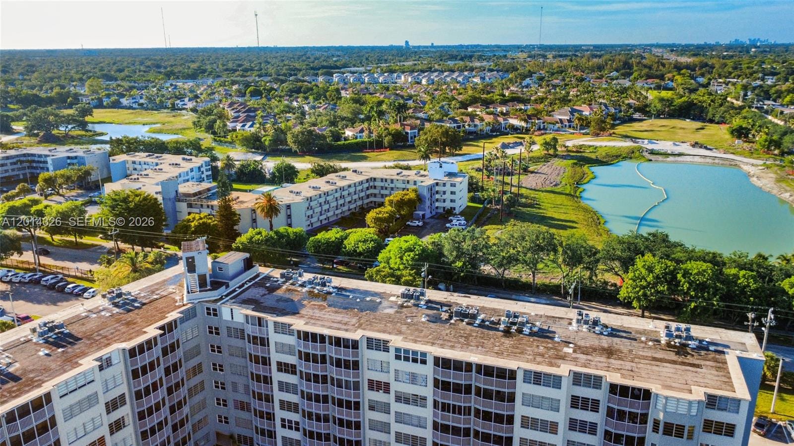 1770 NE 191st Street 4111, Miami, FL 33179 photo 18