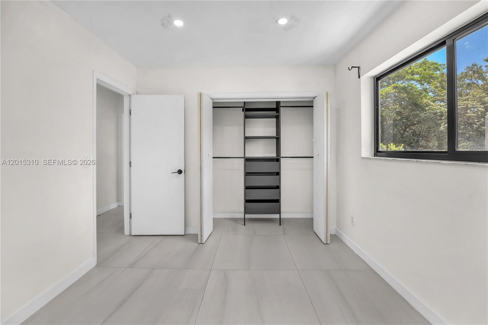 621 SW 33rd Avenue 621 — photo 10