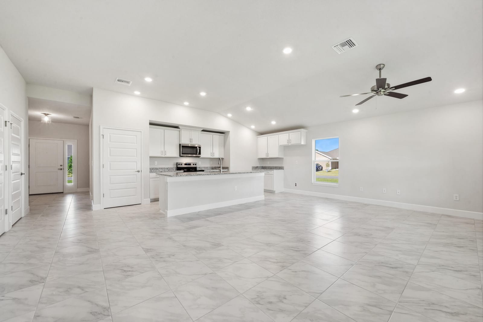 8603 Giovanni Avenue, Fort Pierce, FL 34951 photo 5