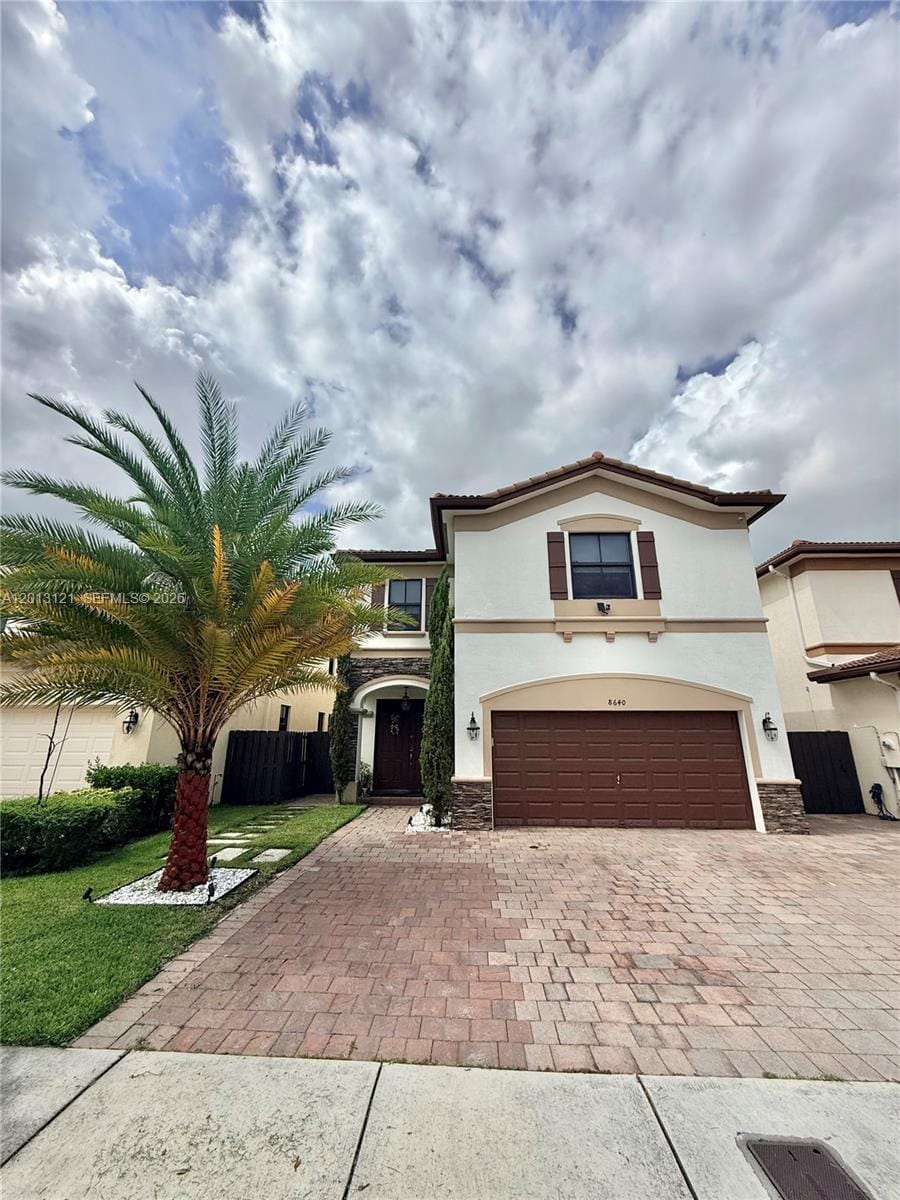 8640 NW 101st Place, Doral, FL 33178 photo 2