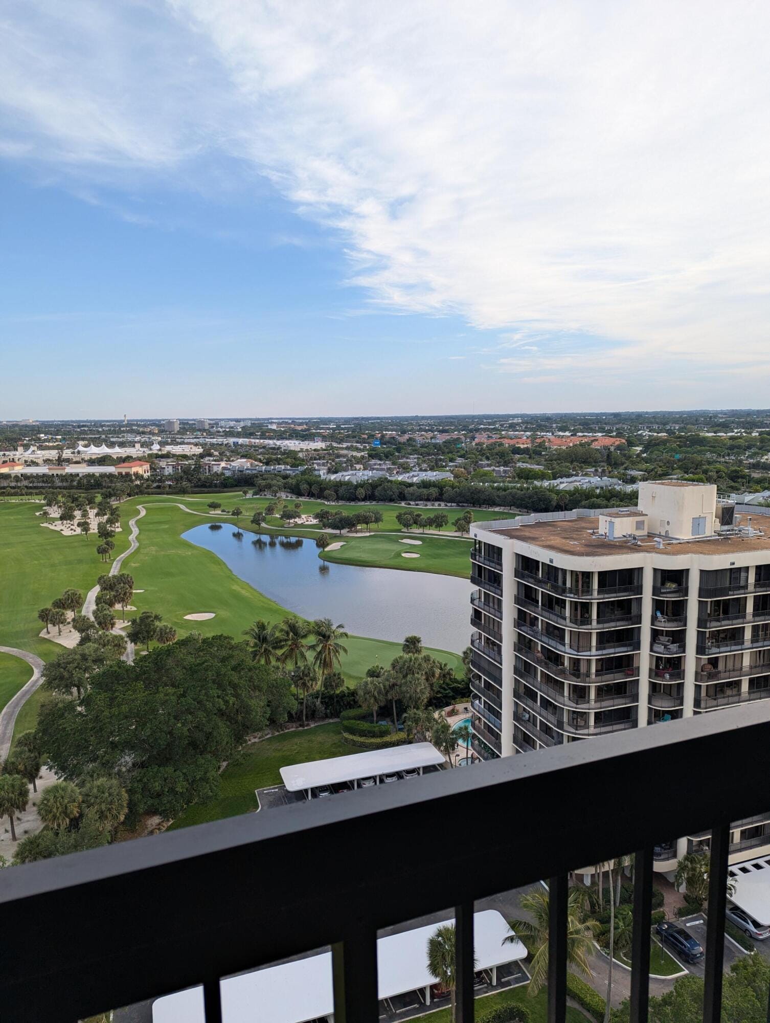 2425 Presidential Way 1905, West Palm Beach, FL 33401 photo 3