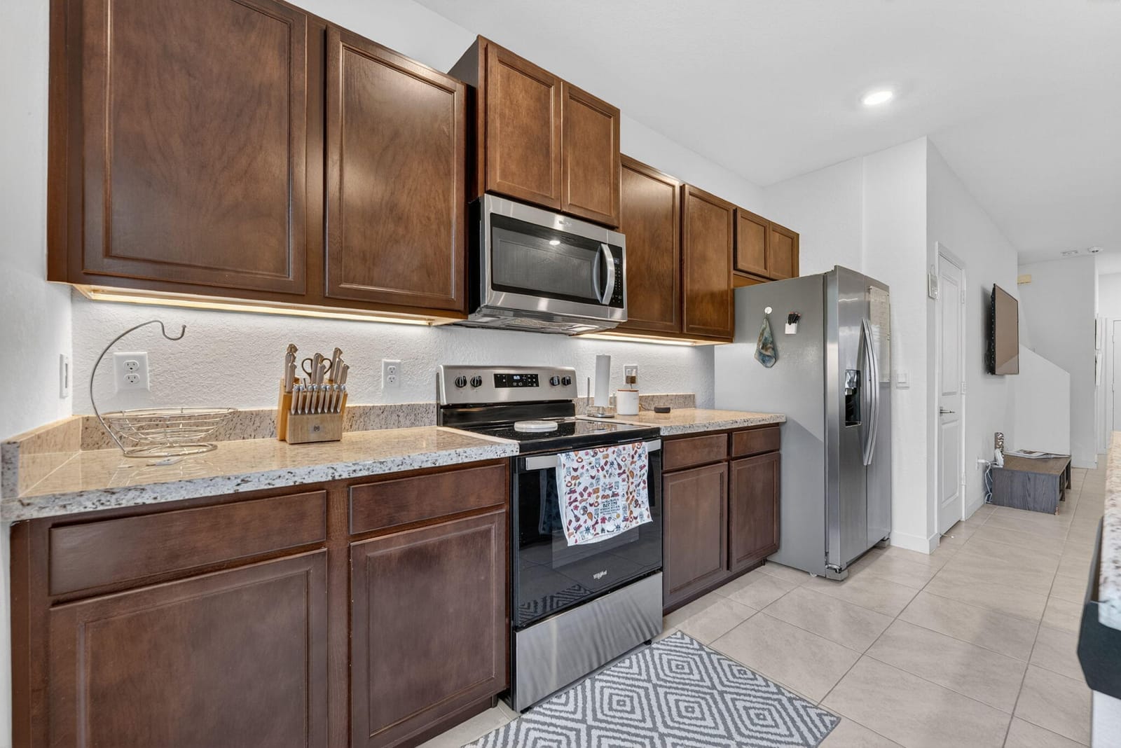 527 NW 17th Street — photo 7