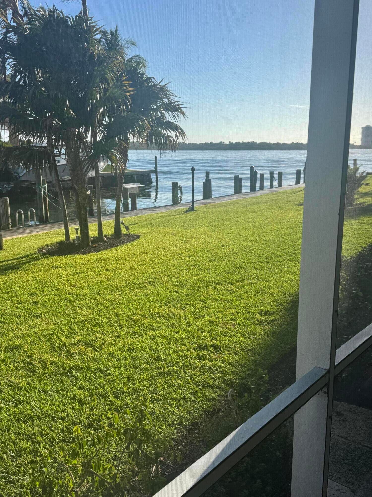 105 Paradise Harbour Boulevard 108, North Palm Beach, FL 33408 photo 18